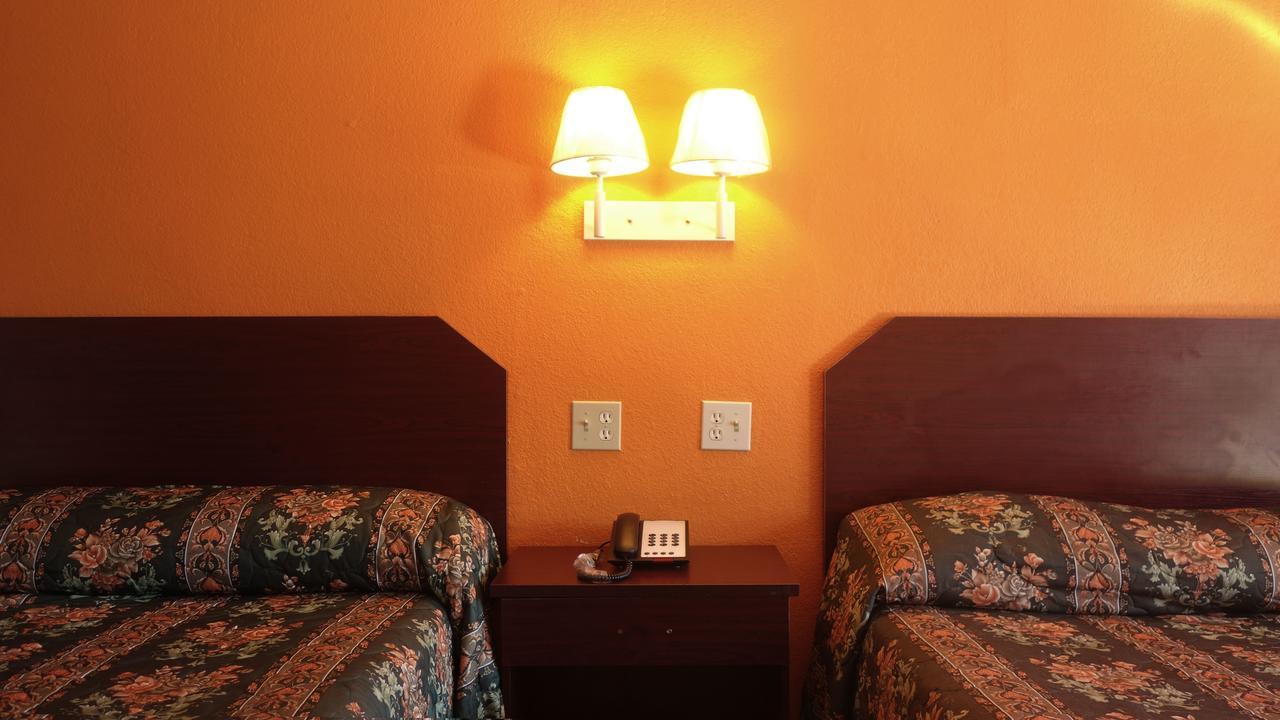 Baton Rouge West Inn Порт Алън Екстериор снимка
